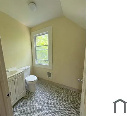2197 E 80th St — Photo 12