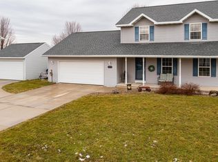 W5404 Colin St, APPLETON, WI 54915