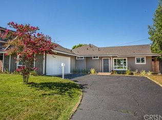 23029 Strathern St, Canoga Park, CA 91304
