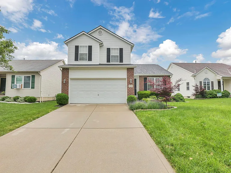 522 Farm Hill Ct — Photo 2