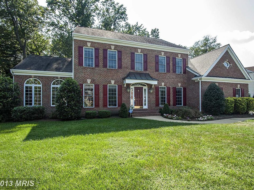 1st image of 2601 Woodlawn Trl