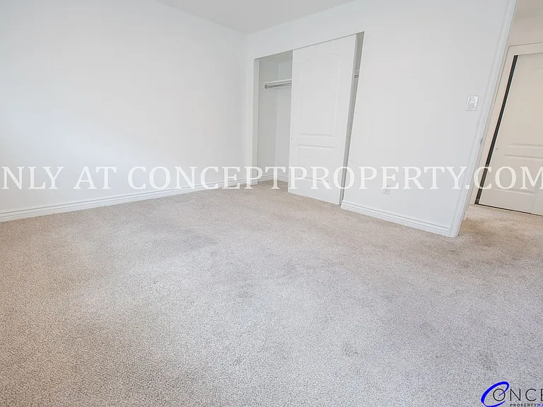 466 E Woodland Ave — Photo 24