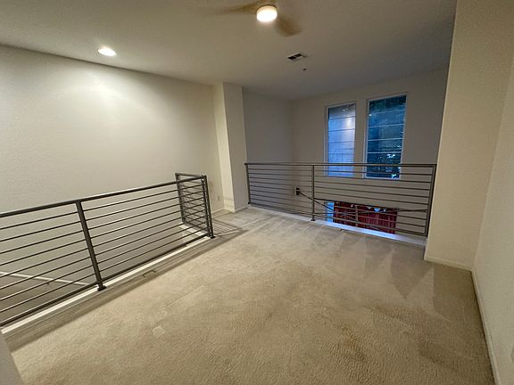 5th image of 418 Marina Way