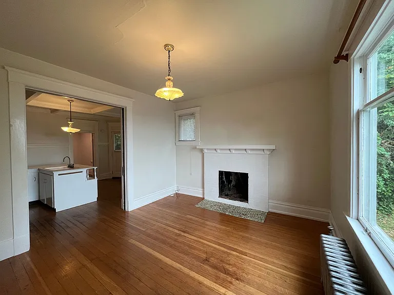 616 N State St #2 — Photo 14