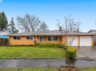 17121 SE Madison St, Portland, OR 97233