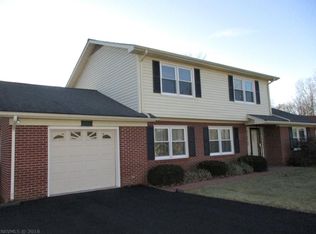 6041 Oakview Ave, Dublin, VA 24084