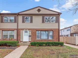 213 Prospect Ave #7, Wood Dale, IL 60191