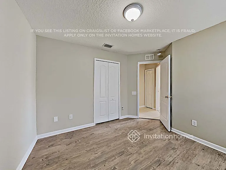 10218 Hunters Haven Blvd — Photo 11
