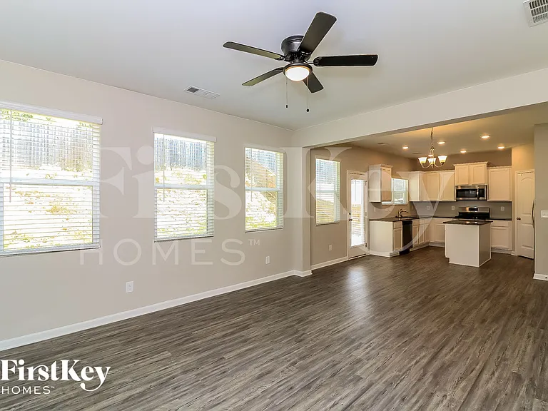 68 Valley Brook Way — Photo 3