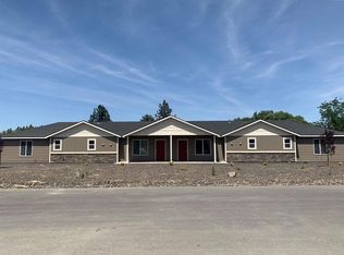 3816/3818 W Sandy Ln, Benton City, WA 99320