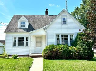 611 E 2nd St, Huntingburg, IN 47542