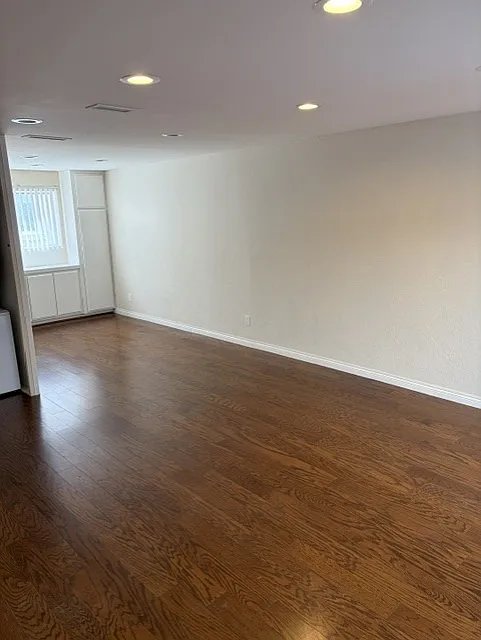 2 bed, 1.5 bath, 1000 sqft, $2,595 — Photo 4