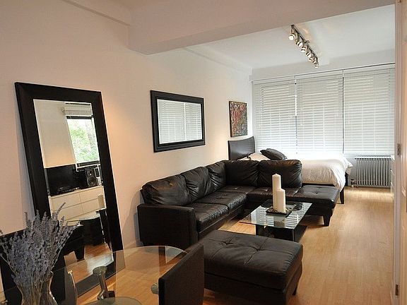 2nd image of 118 W 72nd St APT 304
