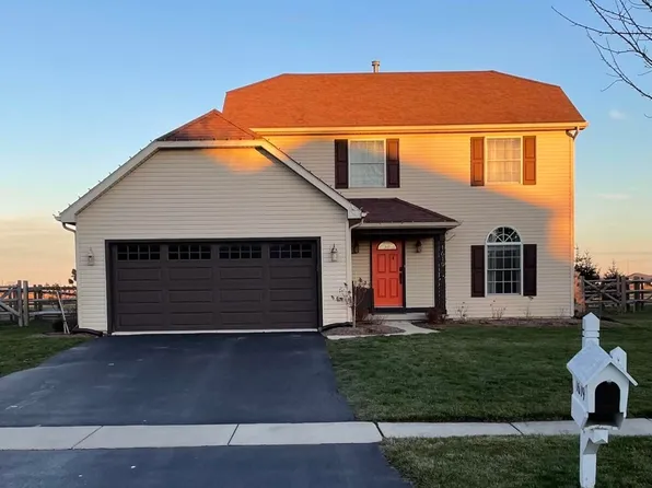 1619 Horseshoe Bend Dr, Perrysburg, OH 43551