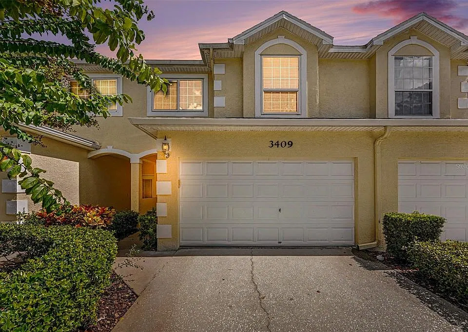 3409 Fox Hunt Dr