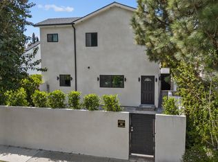 6245 N McLaren Ave, Woodland Hills, CA 91367