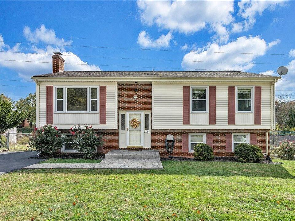 1st image of 843 Finney Dr