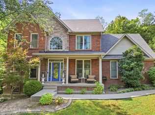 2707 Clearstream Ct, New Albany, IN 47150