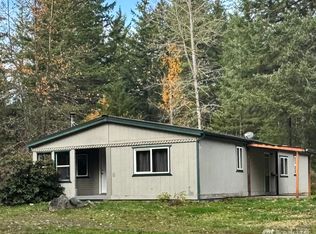 670 NW Mallard Lane, Seabeck, WA 98380