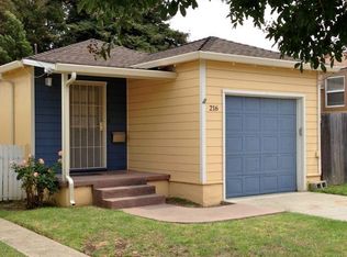 216 12th St, Vallejo, CA 94590