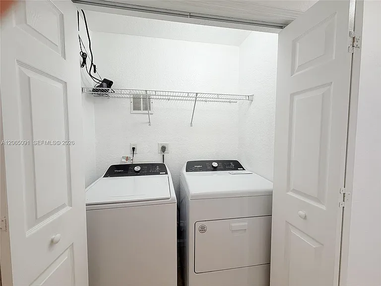 11103 NW 83rd St #103 — Photo 8