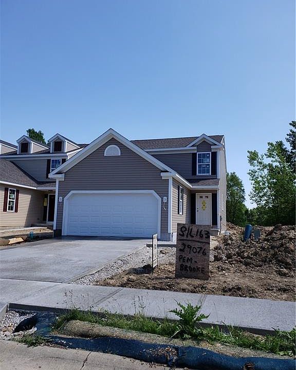 1st image of 29114 Pembrooke Blvd