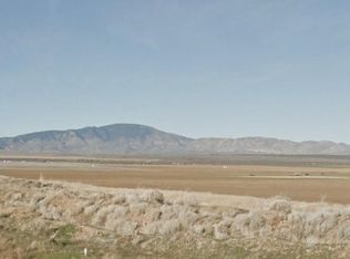 227th St W, Rosamond, CA 93560