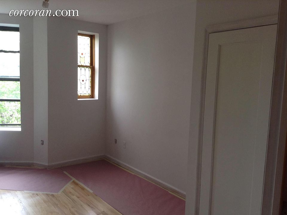 1st image of 501 12th St APT 2R