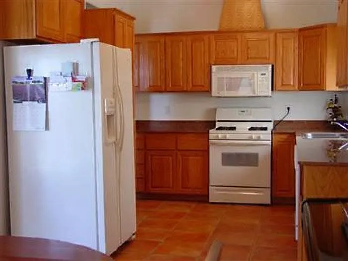 4824 Sun Cove Rd NE — Photo 3