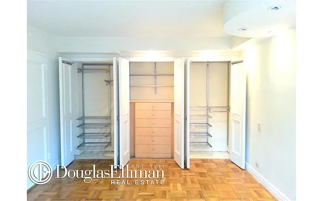 Rented by Douglas Elliman | media 32