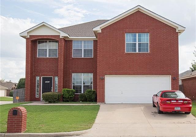 1st image of 10501 Braewood Dr