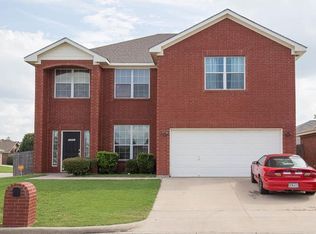 10501 Braewood Dr, Fort Worth, TX 76131