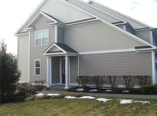 21 High Ridge Ln, Middletown, NY 10940