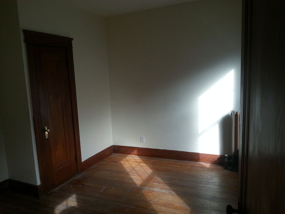 smallest bedroom