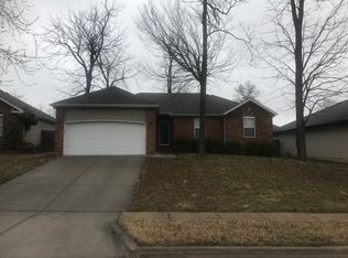 3395 W Erie St, Springfield, MO 65807