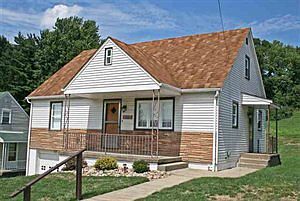 2nd image of 106 Beacon Dr