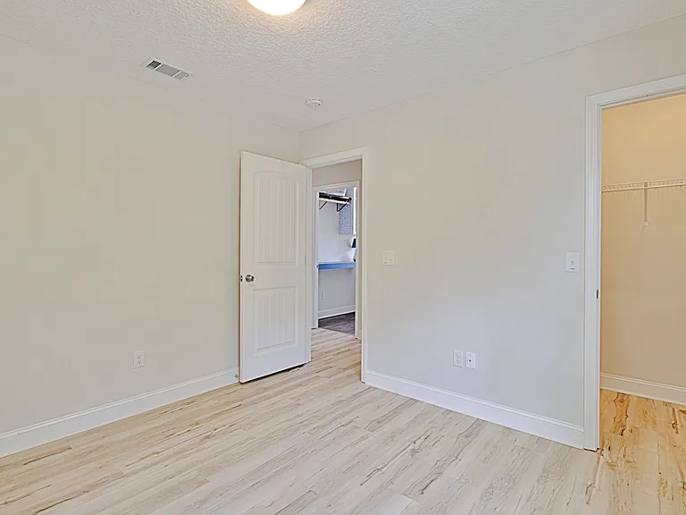 1211 Cypress Fall Cir — Photo 50