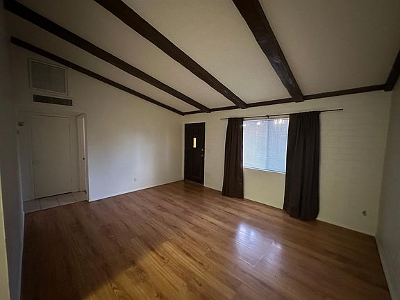 3rd image of 327 E Blacklidge Dr #327