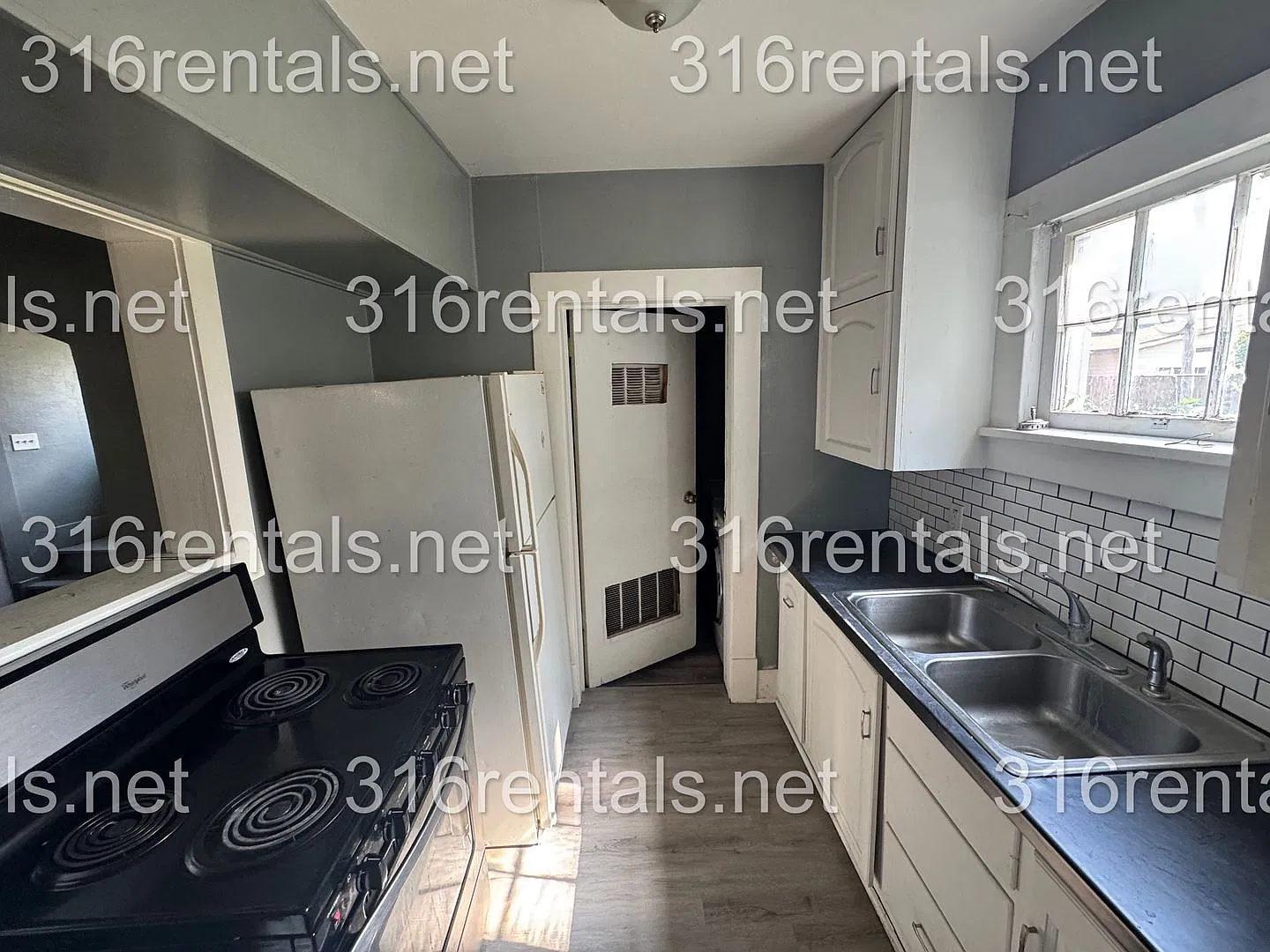 $950 - 2 bed 1 bath - Single Family Home — Photo 3