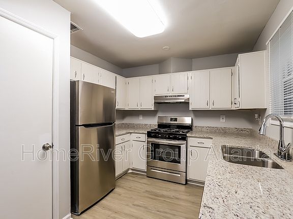 5th image of 4726 Jamerson Forest Cir