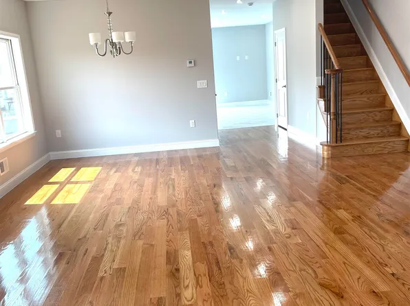 761 B 4th Street image 6 of 34