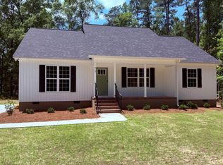 73 Hickory St, Barnwell, SC 29812