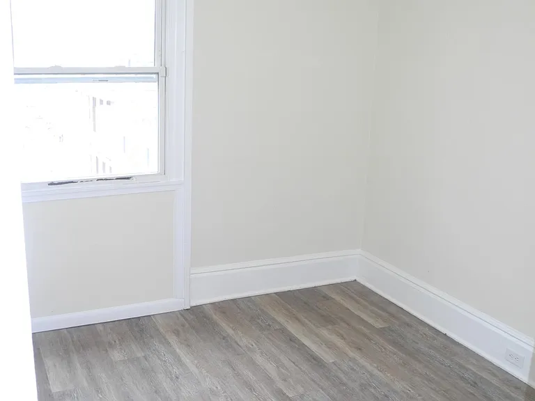 32 S Potomac St #2 — Photo 14