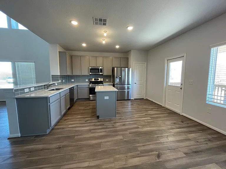 17413 Palo Corona Ln — Photo 4