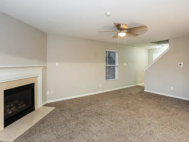 4068 Kellybrook Dr — Photo 6