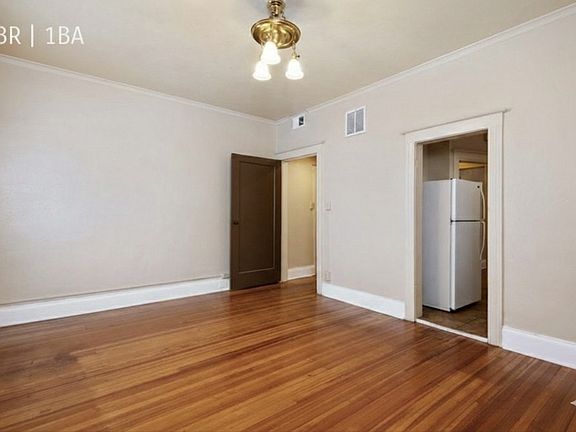 4th image of 1934 Grant St APT 6