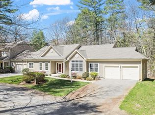 15 Pheasant Ln, Bedford, MA 01730