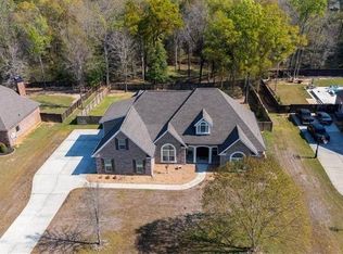 4046 Coosa Dr, Bonaire, GA 31005