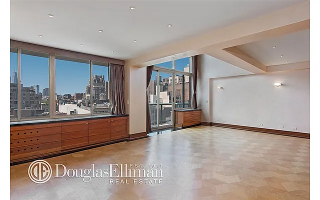 Sold by Douglas Elliman | media 17
