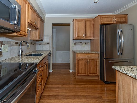 4th image of 77 Atterbury Blvd APT 308